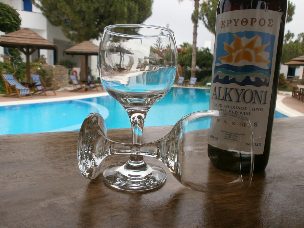 Alkyoni Beach Hotel Naxos City Exterior photo